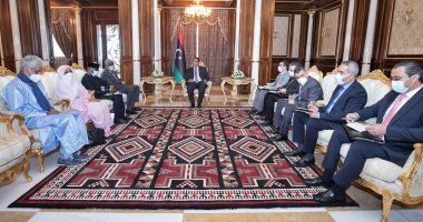 المنفى يبحث مع موسى فقيه أهمية عودة مكتب مفوضية الاتحاد الافريقى إلى ليبيا