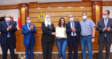التضامن: نسعى لإتاحة سماعات مجانية وفرص تدريب وعمل لأبنائنا من الصم