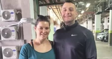 أحمد الفيشاوى فى صورة مع يسرا اللوزى.. ويعلق "الجميلة قلبا وقالبا"