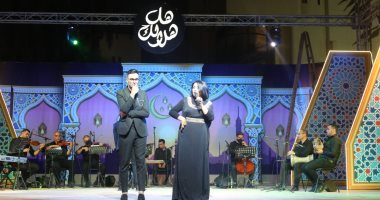 فاطمة محمد على تشدو بأغانى رمضان وأخرى دينية فى أول ليالى "هل هلالك" 