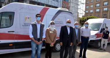 القليوبية تتسلم سيارتين متنقلتين كمركز تكنولوجى لخدمة المواطنين 
