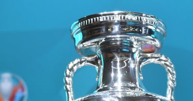 الفرنسية فرابات تواصل كتابة التاريخ بالتواجد فى قائمة حكام يورو 2020 