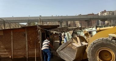 محافظة القاهرة تزيل تعديات على 21 ألف متر من أراضى الدولة بالنزهة