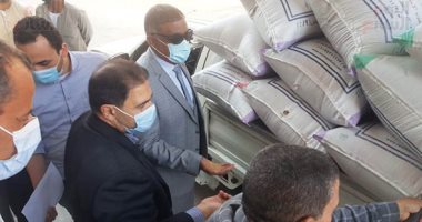 "اليوم السابع" داخل أكبر صوامع الغلال بالبحيرة.. "زاوية غزال" تستقبل مئات السيارات المحملة بمحصول القمح.. 29 شونة وصومعة تتسلم الأقماح لمدة 3 أشهر.. والمحافظ يوجه بسرعة صرف كافة مستحقات الموردين.. صور