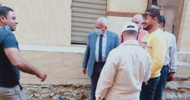 رئيس مياه المنوفية يتابع شكوى سكان شارع أبو خضرة بشبين الكوم