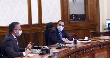 رئيس الوزراء يناقش مقترح لإنشاء مطعم عالمى حديث بقصر البارون.. والاستعداد لتنظيم افتتاح مشروع تطوير طريق الكباش بالأقصر والمتحف المصرى الكبير.. مدبولى: الرئيس يولى اهتماما كبيرا لقطاع السياحة والآثار.. صور
