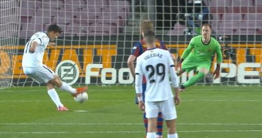برشلونة ضد خيتافى.. شباك البارسا تتلقى الهدف الثانى والنتيجة 3 - 2 "فيديو"