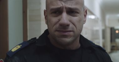 أحمد مكى ينهار ويترك خطيبته أسماء أبو اليزيد بعد وفاة صديقه فى الاختيار 2