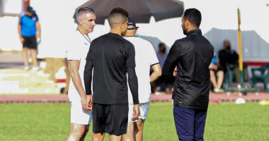 كارتيرون يعقد جلسة مع عبد الغنى.. وتعليمات خاصة لأحمد عيد فى مران الزمالك