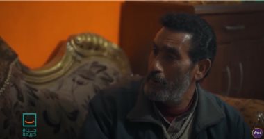 "حياة كريمة" يملأ محل "عم إمام" بالبضائع وتهديه عقد مدفوع الأجر بالإسكندرية