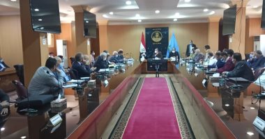 إنشاء 18 حديقة عامة مجانية وبدء العمل في وحدات الإسكان الاجتماعى بكفر الشيخ