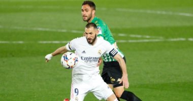 ريال مدريد ضد بيتيس.. الملكي يفشل في هز الشباك بشوط أول سلبي