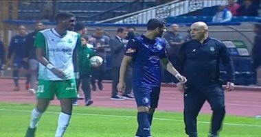 مشادة بين رمضان صبحي وحسام حسن في مباراة بيراميدز والاتحاد السكندري.. فيديو