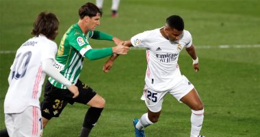 ريال مدريد يسقط في فخ التعادل السلبي أمام بيتيس في الدوري الإسباني