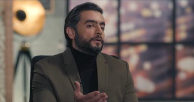 بين السما والأرض الحلقة 12.. سوسن بدر تبيع عفش منزلها لخسارتها فى الإنتاج