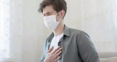 5 علامات تدل على أن فيروس كورونا يؤثر على رئتيك.. تعرف عليها