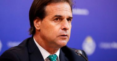 اعتقال شاب فى أوروجواى هدد بقتل الرئيس فى مقاطع فيديو عبر السوشيال ميديا