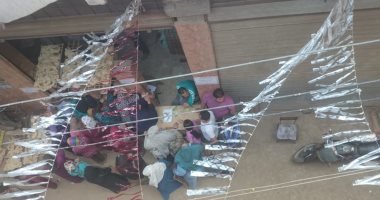 مخبز الخير فى شهر الخير.. أصحاب مخبز يوزعون 11 ألف رغيف بالمجان على أهالى القرية طوال الشهر الكريم.. ويؤكدون: المبادرة فى عامها الرابع على التوالى وأهالى قريتنا تفاعلوا معنا للمشاركة