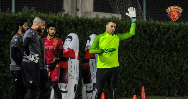ضياء السيد: التدريب مهنة "إبداع".. واخترت الحضرى لأنه "طاقة جبارة"