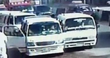 شاهد لحظة دهس سائق آخر فى موقف سيارات بالشرقية