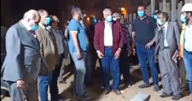 محافظ الجيزة يجرى جولة ليلية لمتابعة أعمال تطوير شارع ترسا.. فيديو