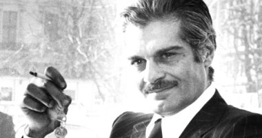 حياة وأوقات عمر الشريف وكيف تشكلت شخصيته فى فيلم وثائقى عالمى