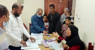 نقل 22 أسرة من مسار محور شينزو آبى بمدينة الأمل لوحدات المحروسة