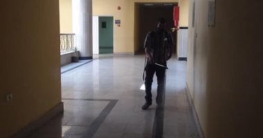 رش وتطهير مبنى مدينة الزينية للوقاية من كورونا ورفع التراكمات والمخلفات بالقرى.. صور