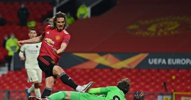 مانشستر يونايتد يدمر روما بسداسية ويقترب من نهائي الدوري الأوروبي