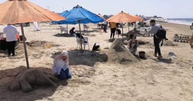 لأول مرة فى بورسعيد.. كرنفال اللمبى للنحت على الرمال بشاطئ البحر الأبيض المتوسط