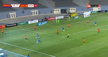 البنك الأهلى يتقدم على سيراميكا بهدف فى الشوط الأول.. فيديو