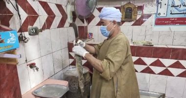 الفسيخ السوهاجى.. اعرف الأسعار وكيف تتجنب المغشوش فى شم النسيم
