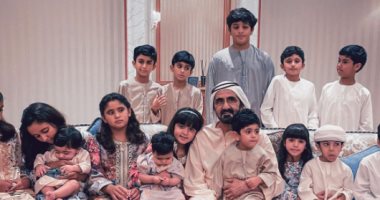 الشيخ محمد بن راشد حاكم دبى فى صورتين جديدتين مع أطفال عائلته