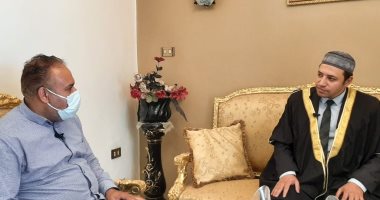 حنجرة من الذهب وروائح العظماء.. الشيخ محمد عباس مبتهل سوهاجى مبدع.. فيديو