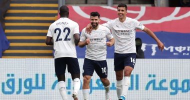 ترتيب الدوري الانجليزي.. مانشستر سيتي ينتظر هدية ليفربول للتتويج باللقب