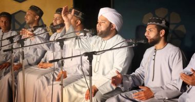 فرقة السباعية تُنشد فى حب رسول الله بختام ليالى رمضان الثقافية.. صور