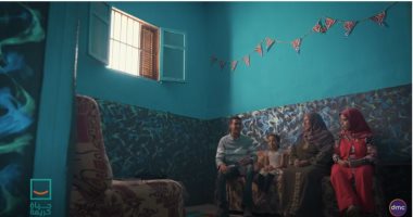 حياة كريمة يهدى أسرة عم جمال محل أعلاف وأدوية وتحصينات لمساعدته على تربية بناته.. زوجته: لدينا 5 بنات بنعلمهم.. وزوجى أرزقى وبتمنى يكون له مصدر رزق.. وجيرانه: إنسان بسيط وعامل يومية وليس له دخل ثابت