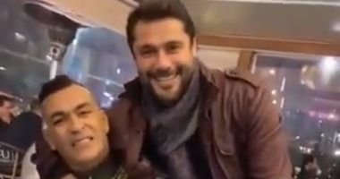 أصدقاء الصقر أحمد حسن يهنئونه بعيد ميلاده.. أبرزهم الحضري وقفشة .. صور