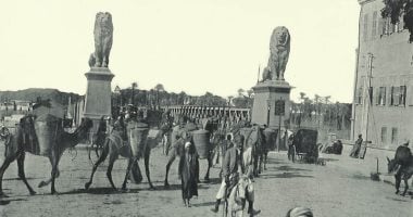 100 صورة عالمية.. "كوبرى قصر النيل" أسود يحرسون العبور