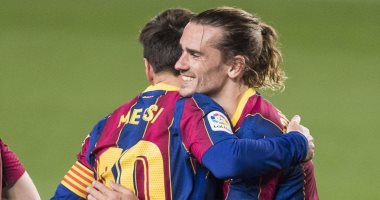 جريزمان يحسم موقفه من الرحيل عن برشلونة هذا الصيف
