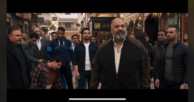 "النمر" الحلقة 20.. محمد إمام يكشف نفسه لكبار الصاغة وينقذ صديقه محمود حافظ