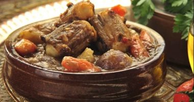 فطار 25 رمضان.. طريقة عمل طاجن العكاوى بالبطاطس