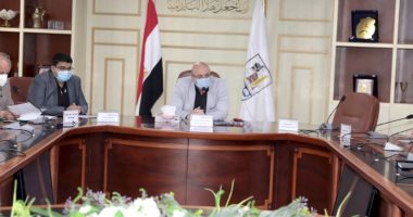محافظ بنى سويف: حملات مكثفة لمتابعة تنفيذ قرارات الحكومة بإغلاق المحال والمطاعم