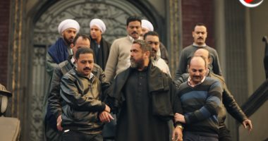 نسل الأغراب الحلقة 24.. القبض على غفران بتهمة زراعة وتجارة الأفيون