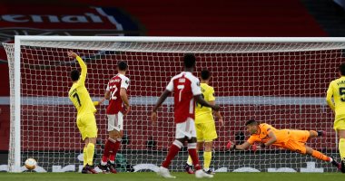 ارسنال ضد فياريال.. شوط أول سلبي في الدوري الأوروبي