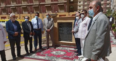 رئيس جامعة المنصورة يدشن مشروعات بـ400 مليون ويكشف مصير الامتحانات.. لايف