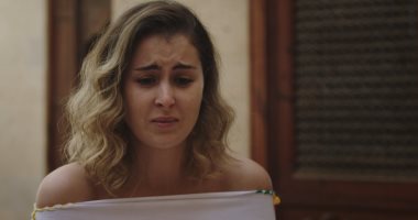 "لعبة نيوتن" الحلقة 25.. عائشة بن أحمد مصابة بالسرطان وسيد رجب يطلب مقابلة فراج