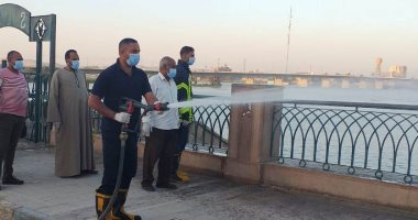 محافظ أسوان يتابع أعمال التطهير والتعقيم بالمنشآت الحكومية والسياحية