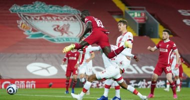 ليفربول ضد ساوثهامبتون.. صلاح يصنع وماني يسجل الهدف الأول بالدقيقة 31