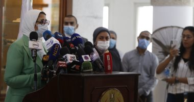 وزيرة الصحة: فرق بـ 27 محافظة لتطعيم أصحاب الأمراض المزمنة بالمستشفيات